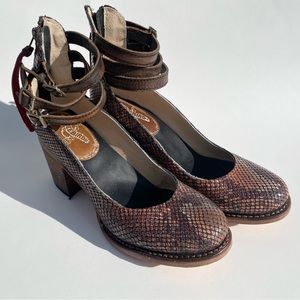 FREEBIRD women’s heels size 7